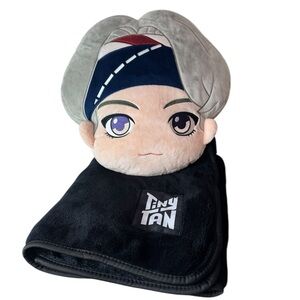 Character Plush Pillow and Blanket Set - Black and Gray